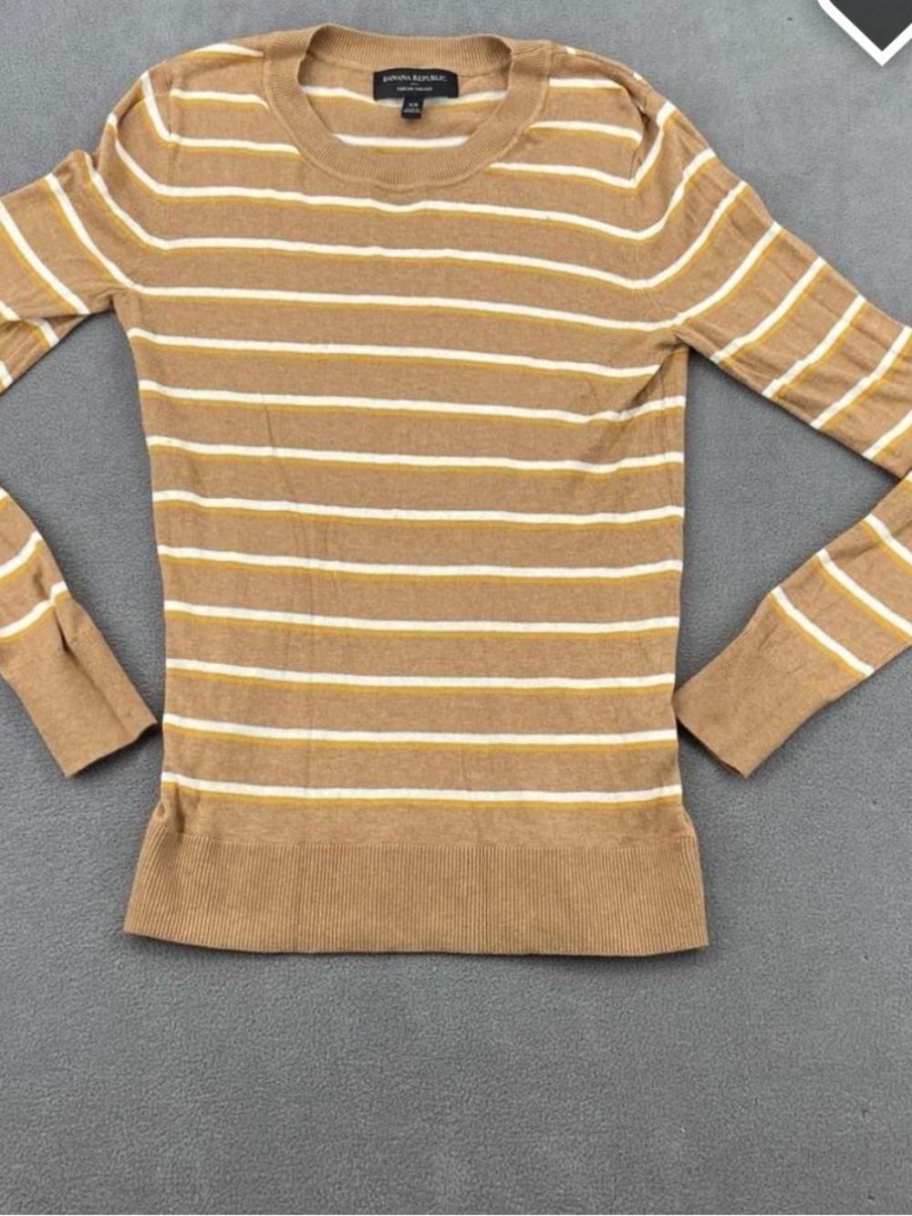 Banana Republic Women's Camel and White Striped Crewneck Sweater